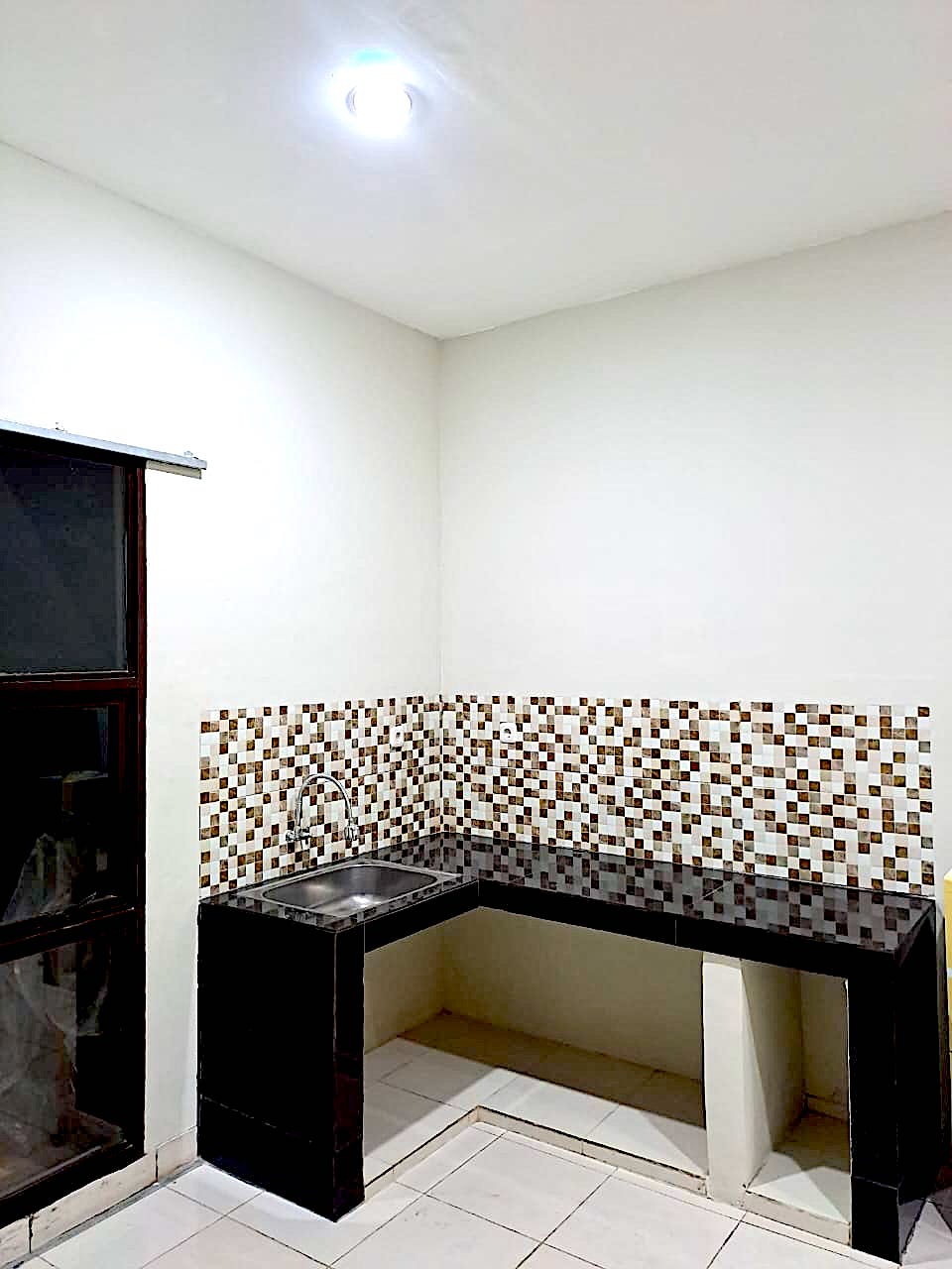 Rumah disewakan di Acacia Garden Lippo Cikarang